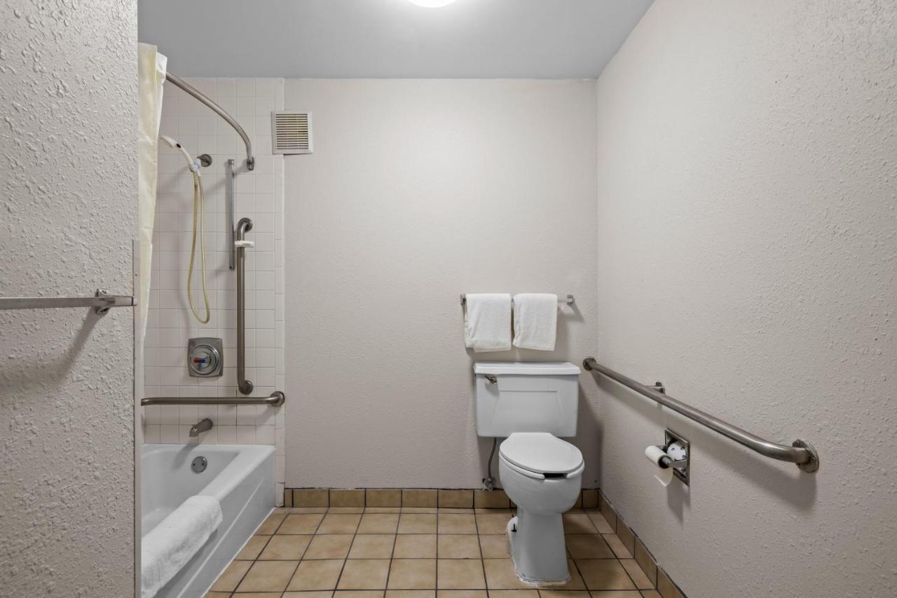 Garnet Inn & Suites, Morehead City Near Atlantic Beach Quarto foto